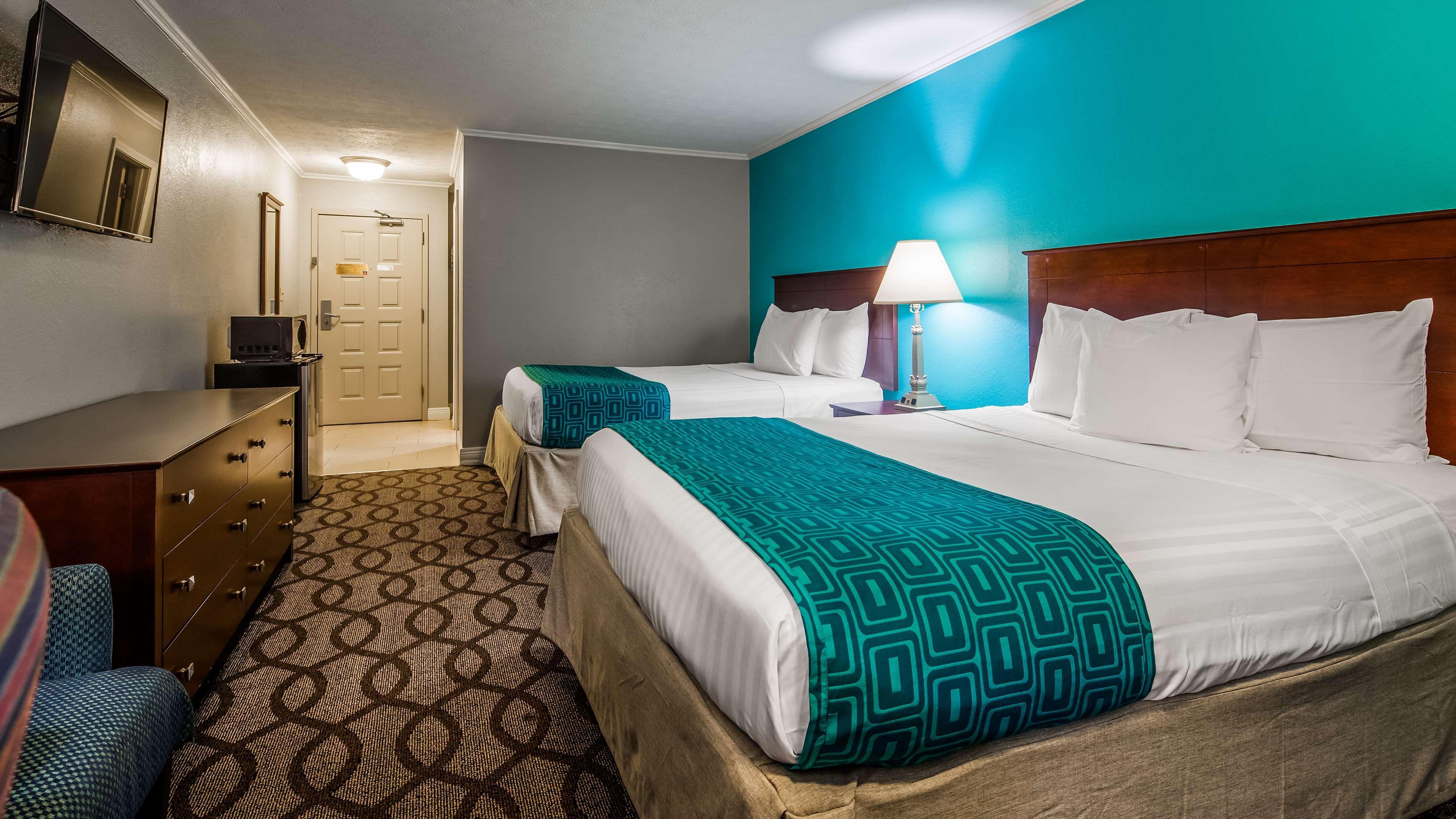 Red Roof Inn & Suites Lexington - Hamburg Zewnętrze zdjęcie