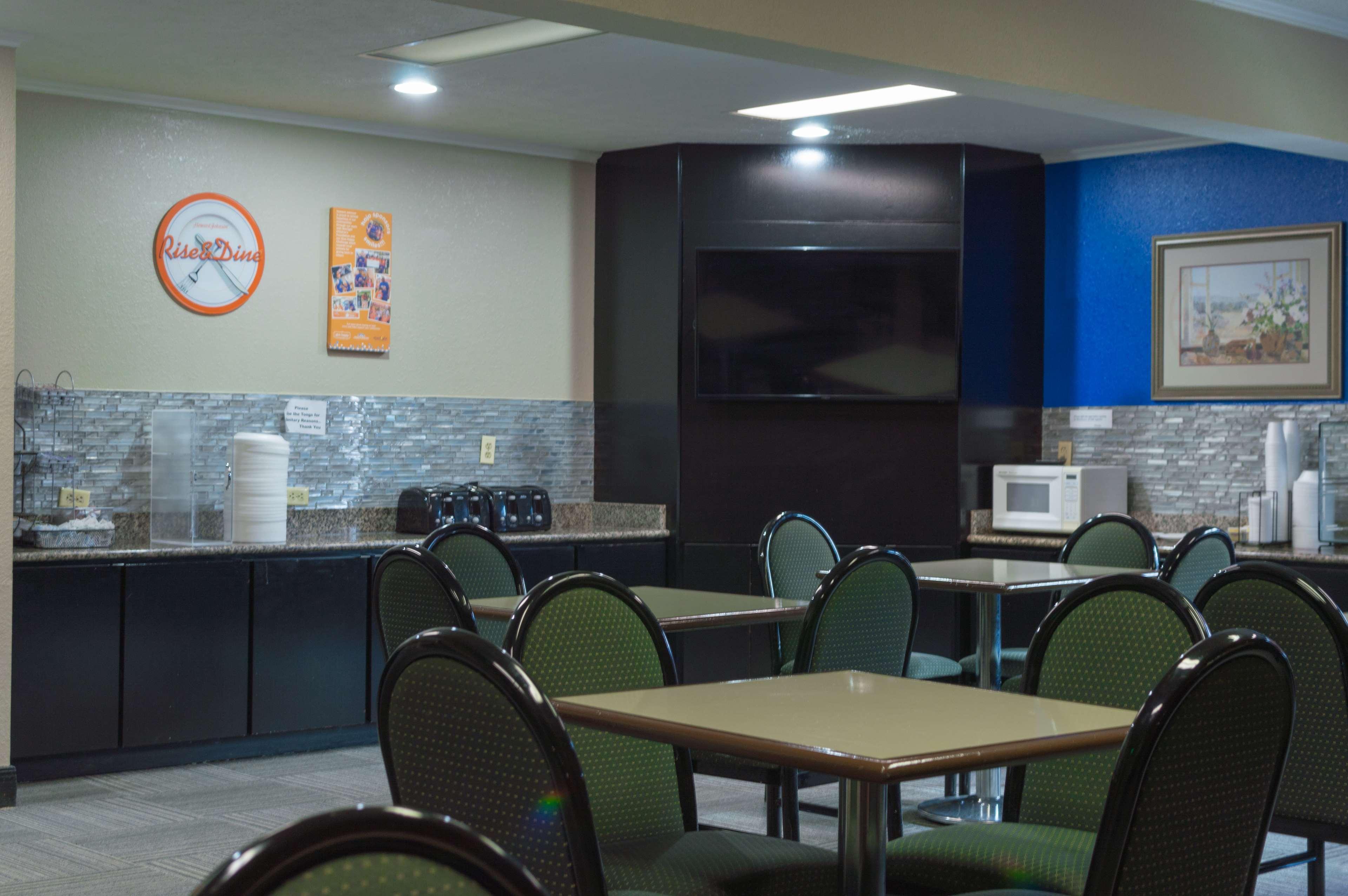 Red Roof Inn & Suites Lexington - Hamburg Zewnętrze zdjęcie