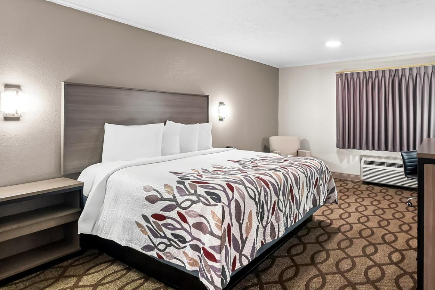 Red Roof Inn & Suites Lexington - Hamburg Zewnętrze zdjęcie
