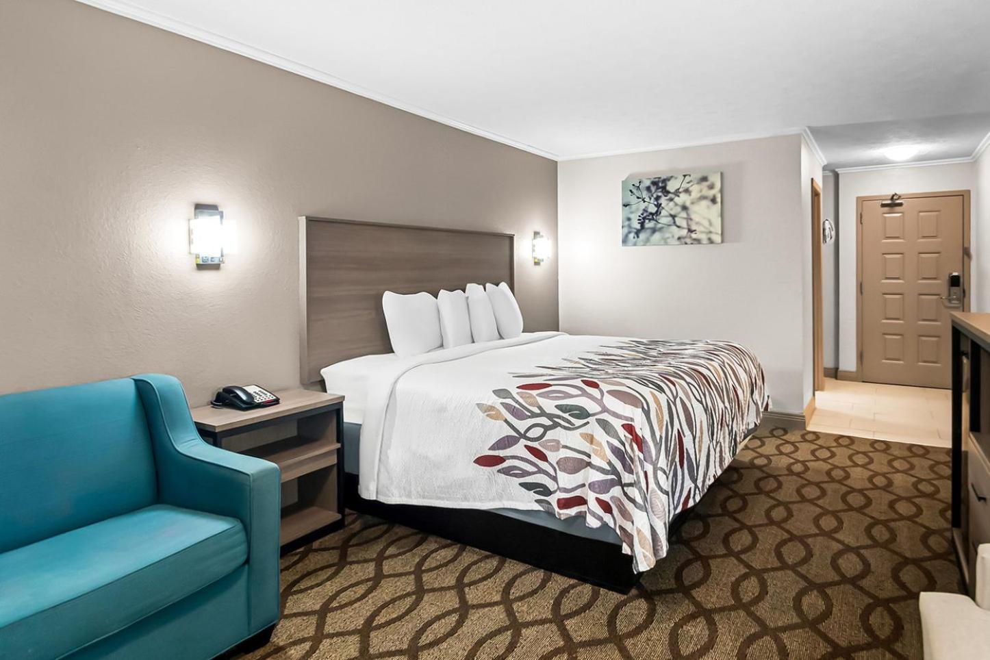 Red Roof Inn & Suites Lexington - Hamburg Zewnętrze zdjęcie
